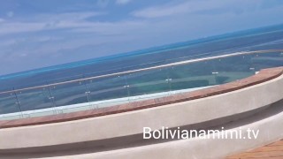 Miniatura filmu Masturbandome y haciendo squirt en la terraza del hotel 😜😜😜