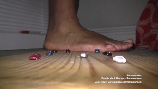 Miniatura filmu amaninheels | Giant Bare Feet and Miniscule Cars (Teaser)