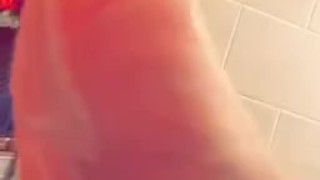 Miniatura filmu Lola’s feet fetish bath wash