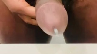Miniatura filmu Big Cumshot Black Cock Masturbation