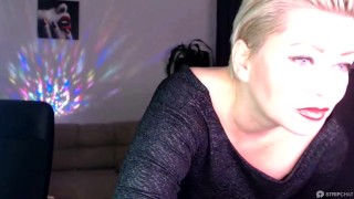 Miniatura filmu Wild mature witch AimeeParadise rips her pantyhose and cums passionately!