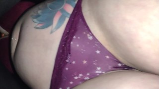 Miniatura filmu Milf In Kitchen Cooking Upskirt Part 4