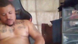Miniatura filmu Hot Tattoo Latino Jerking Off To Porn Videos Part 3 Guy Cumming