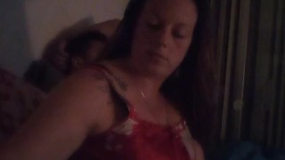Miniatura filmu White milf smoking and watching TV