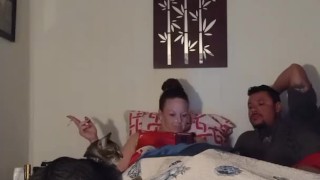 Miniatura filmu White milf smoking while watching videos on her phone