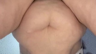 Miniatura filmu White Hucow With Big Swinging Tits Plump Belly Recieves A Fat Creampie