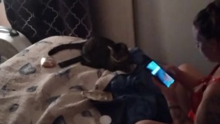 Miniatura filmu Milf in nightdress caught with roommate watching tv