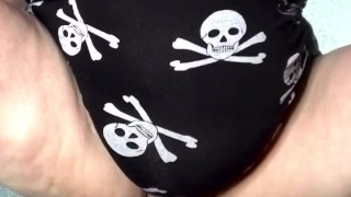 Miniatura filmu BBW Goth gets a huge creampie 🖤😍💦💦