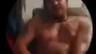 Miniatura filmu Live cam amateur pretty small girl fingering and cumming while watching hot tattoo guy jerking off
