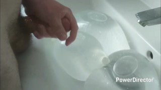 Miniatura filmu Cumming in huge slime Balls! Hot cum solo man